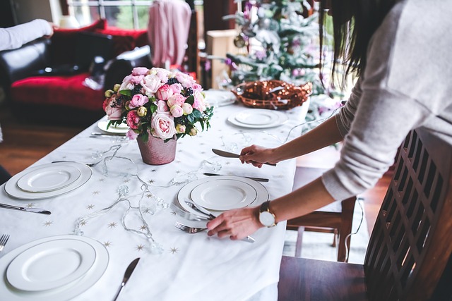 table setting, table, preparing, flower background, set, christmas, holidays, nature, woman, girl, flowers, dishes, set table, interior, decoration, flower wallpaper, dinner, meal, beautiful flowers, 